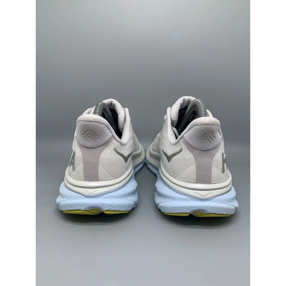 Hoka One‎ Clifton 9 Nimbus Silver Running Shoes Women's Sz 9B